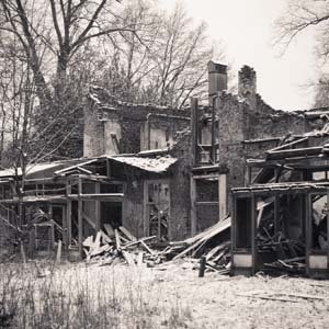Jerry van de Beek - Abandoned Building